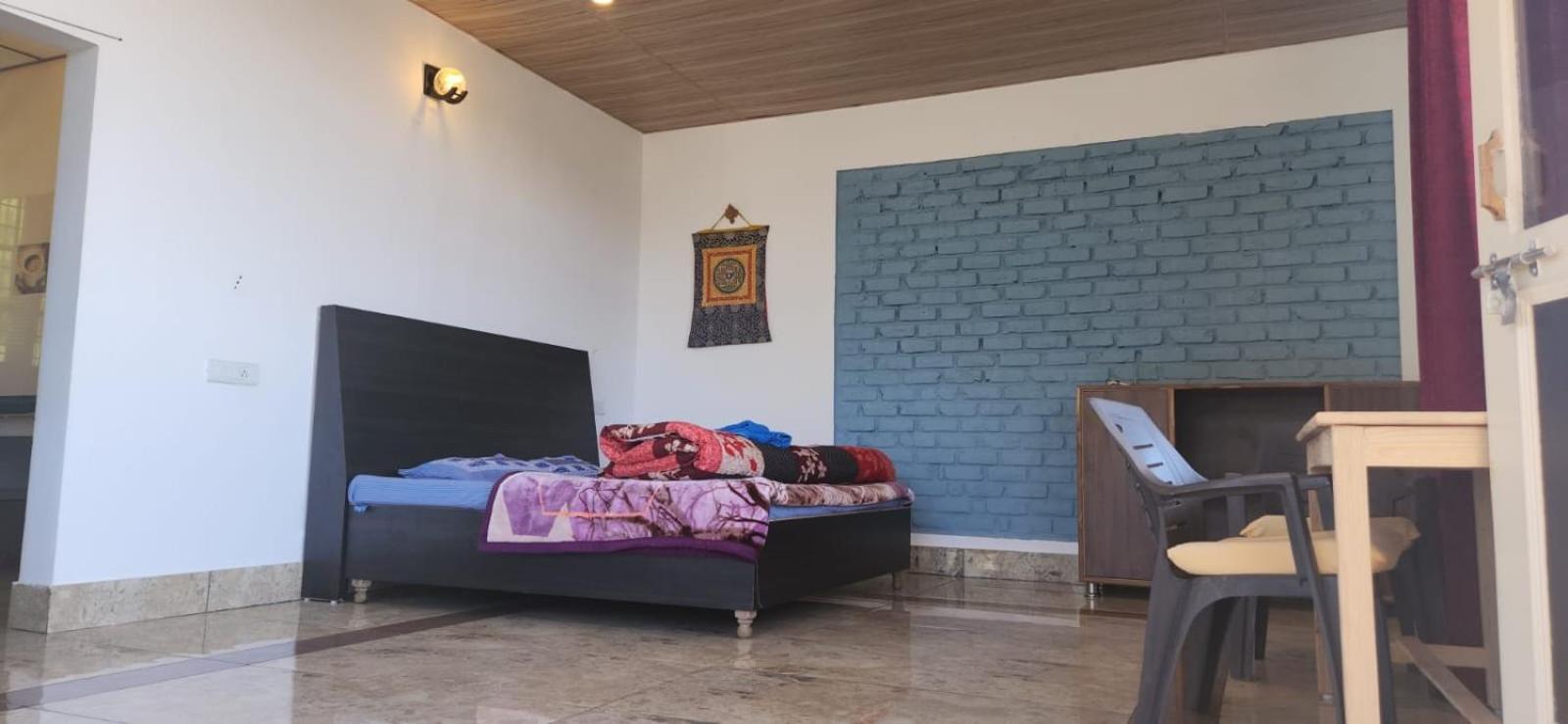 Oasis Guest House Bhagsu D'Shala Dharamshala Exterior photo
